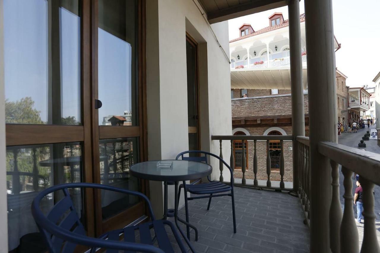 Proper Apartment - Duplex Home Tiflis Exterior foto
